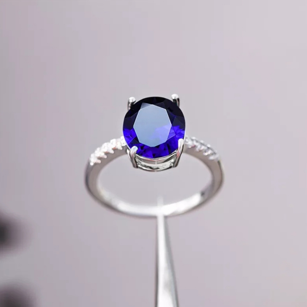 Beautiful blue vintage love oval Zircon ring - Picture 3 of 6